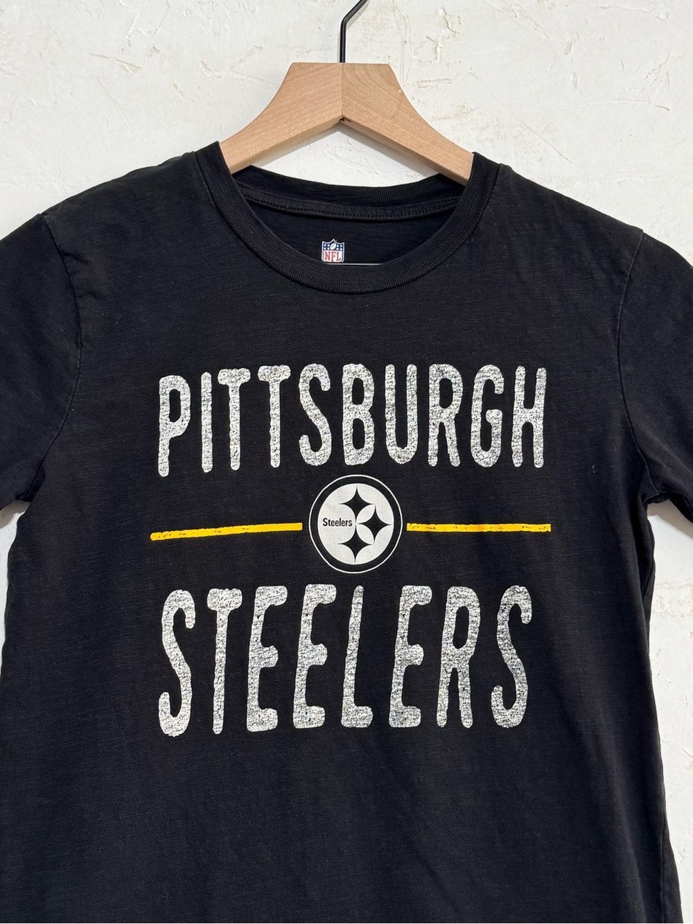 NFL Pittsburgh Steelers Kids M 10/12 Black Graphic Tee